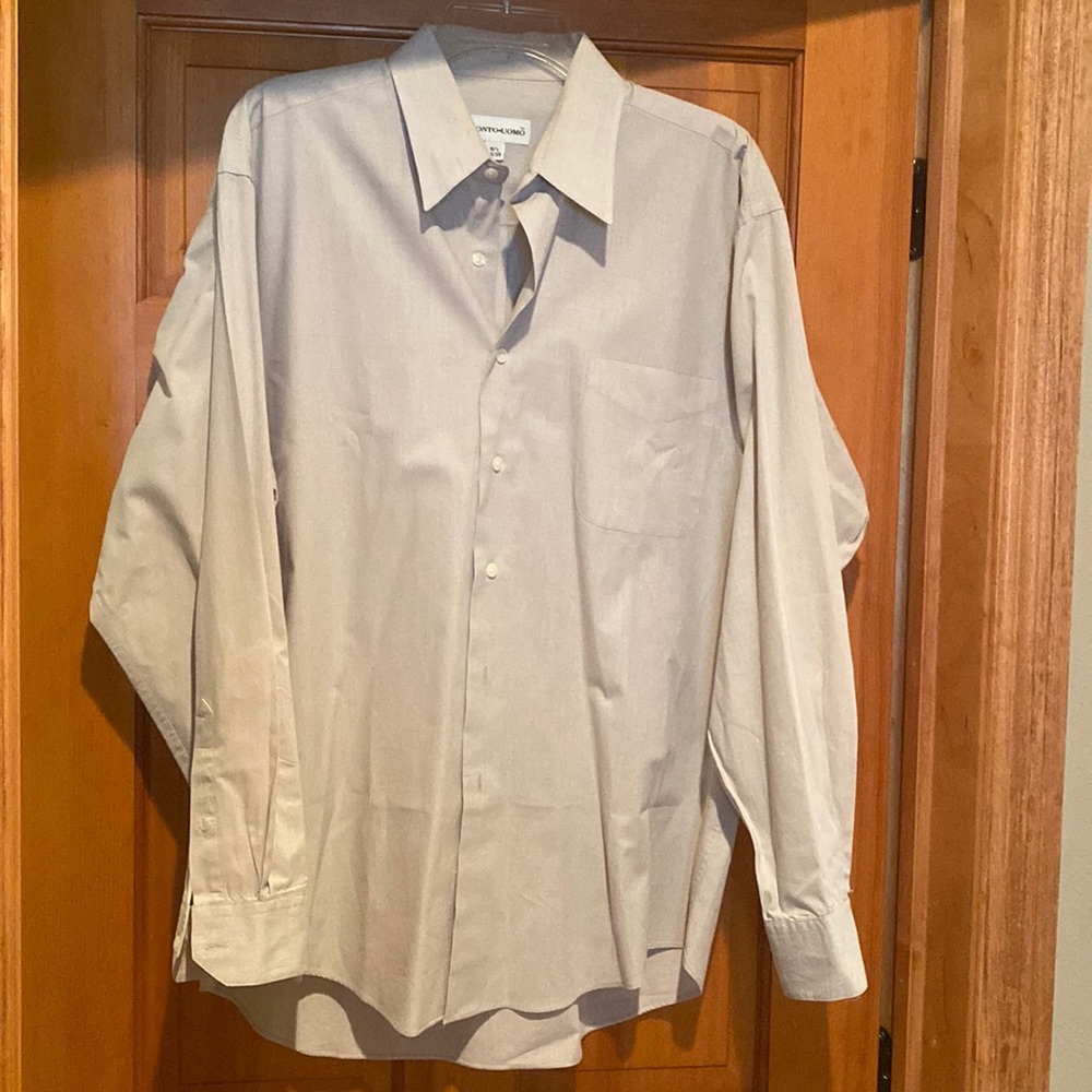 Men’s dress shirt